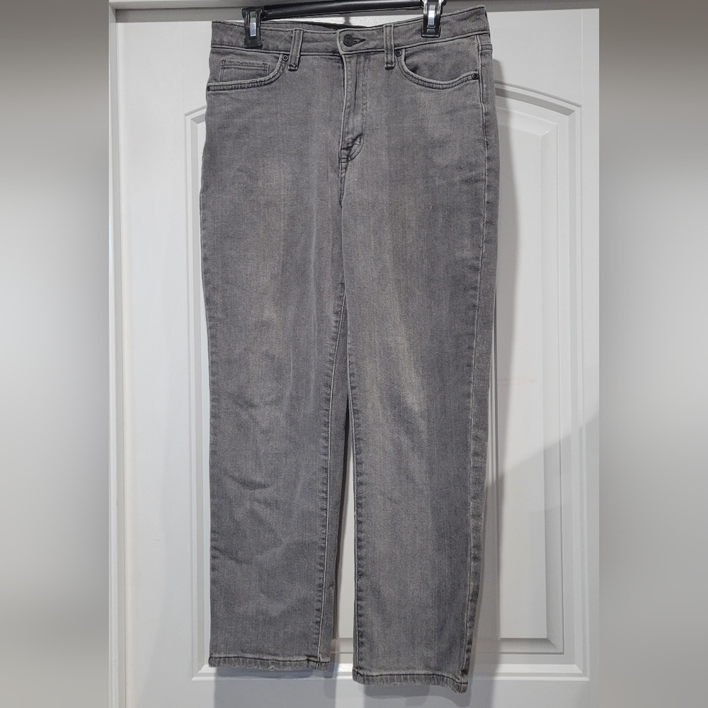 Sonoma Women's Gray Straight Leg Jeans